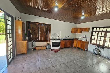 Ch&aacute;cara &agrave; venda - Vila Rural