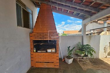 Casa &agrave; venda - 280m&sup2; - Centro