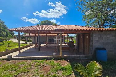 Ch&aacute;cara &agrave; venda - Vila Rural