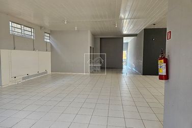 Sal&atilde;o Comercial para alugar - Centro