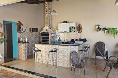 Casa &agrave; venda - 160m&sup2; - Jardim Veneza