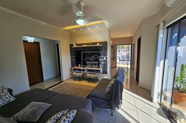 Casa &agrave; venda - 220m&sup2; - Vila Uni&atilde;o