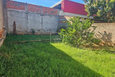 Casa &agrave; venda - 90m&sup2; - Centro