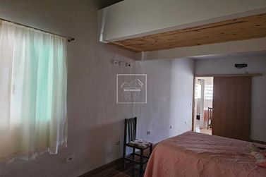 Casa &agrave; venda - 90m&sup2; - Centro