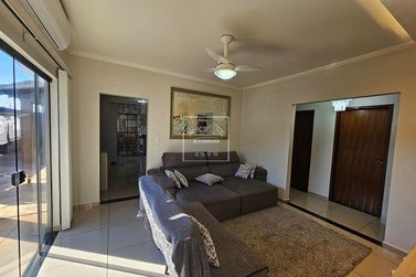 Casa &agrave; venda - 220m&sup2; - Vila Uni&atilde;o