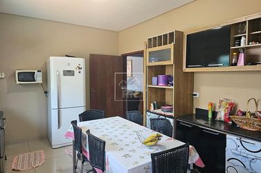 Casa &agrave; venda - 160m&sup2; - Jardim Veneza