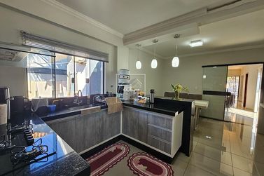 Casa &agrave; venda - 220m&sup2; - Vila Uni&atilde;o