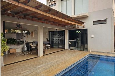 Casa &agrave; venda - Alto da Gloria