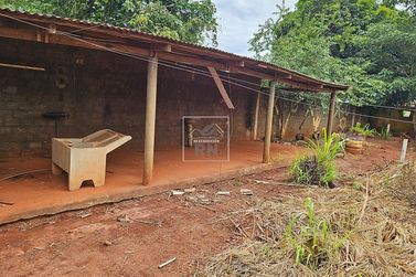 Ch&aacute;cara &agrave; venda - Ch&aacute;cara