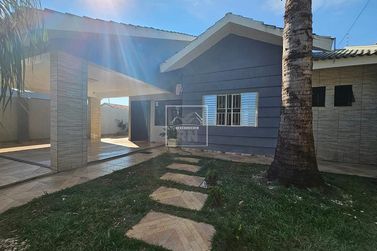 Casa &agrave; venda - 220m&sup2; - Vila Uni&atilde;o
