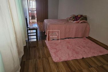 Casa &agrave; venda - 90m&sup2; - Centro