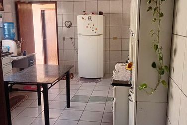 Casa &agrave; venda - 122m&sup2; - Centro
