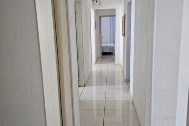 Casa &agrave; venda - 180m&sup2; - Centro 