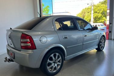 Chevrolet Astra