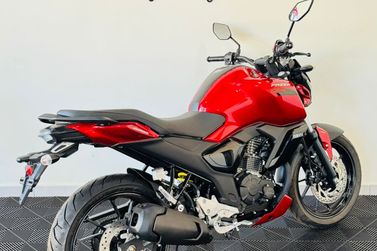 YAMAHA FZ15