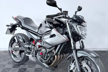 YAMAHA XJ6