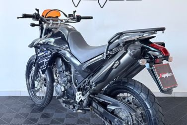 YAMAHA XT