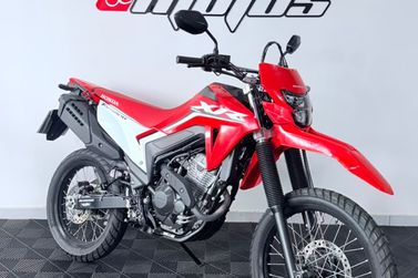 HONDA XR