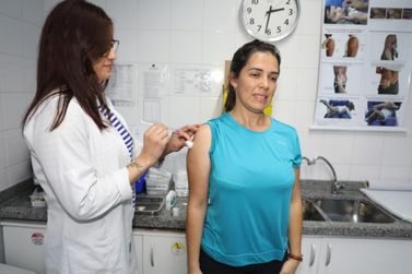 Vacina&ccedil;&atilde;o contra gripe &eacute; ampliada para toda a popula&ccedil;&atilde;o em Louveira