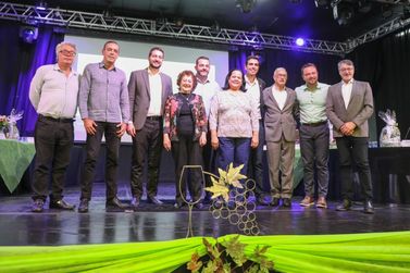Louveira recebe reuni&atilde;o da R M de Jundia&iacute; para discutir desenvolvimento