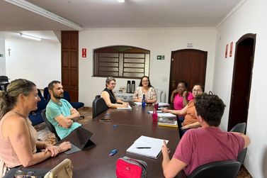 Louveira re&uacute;ne docentes em novo encontro do projeto Conex&atilde;o Docente