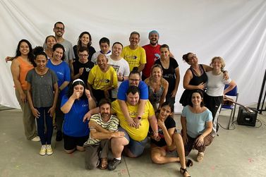 Espet&aacute;culo musical inclusivo encerra projeto &ldquo;Cen&aacute;rios da Inclus&atilde;o&rdquo; em Louveira