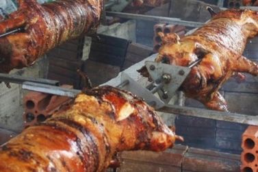 APAE de Louveira promove 5&ordm; Porco Argentino com samba