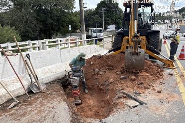 Prefeitura de Louveira realiza recupera&ccedil;&atilde;o estrutural em ponte da Rua Armando Steck
