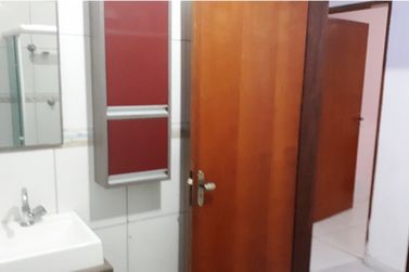 Casa &agrave; venda - 200m&sup2; - Cidade Santos Dumont