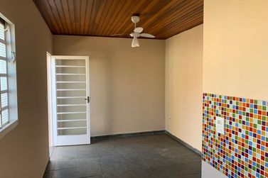 Casa para alugar - 50m&sup2; - Capivari