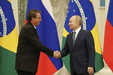 Brasil fecha acordo para comprar diesel da Rússia