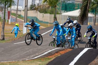 Atletas luverdenses movimentam &uacute;ltima etapa de BMX