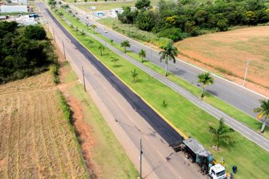 Prefeitura de Lucas do Rio Verde inicia recupera&ccedil;&atilde;o asf&aacute;ltica em toda a cidade