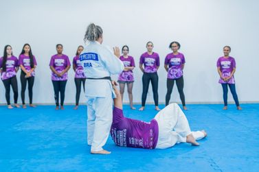 Prefeitura realiza primeiro curso de defesa pessoal para mulheres em Lucas do Rio Verde