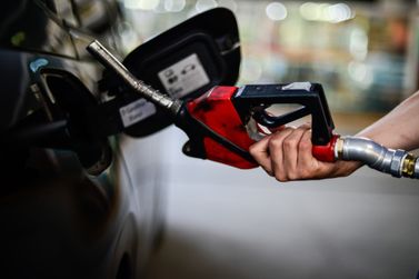 MP investiga alinhamento de preços da gasolina em mais de 50 postos de Manaus