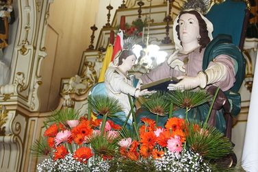 imagem peregrina de Sant'Ana de Guaraciaba será recebida em Mariana