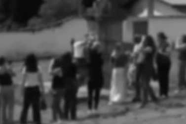 Simula&ccedil;&atilde;o de tortura em pelourinho de Mariana gera revolta e den&uacute;ncia de racismo