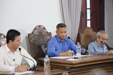 C&acirc;mara de Mariana aprova cria&ccedil;&atilde;o do Dia Municipal do Voluntariado
