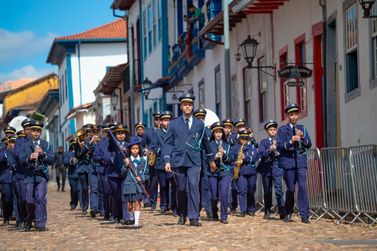 Festival de Bandas de Mariana estreia com cl&aacute;ssicos do cinema e 11 corpora&ccedil;&otilde;es