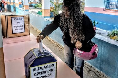 Eleições para conselho escolar acontecem na rede municipal Itaborai