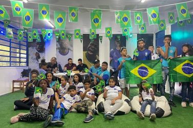 Escola municipal celebra convocação do gonçalense Vinícius Jr. para a Copa