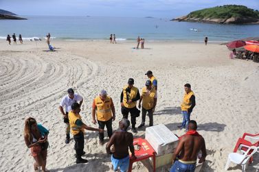 Força-tarefa da Prefeitura de Niterói intensifica fiscalização em praias