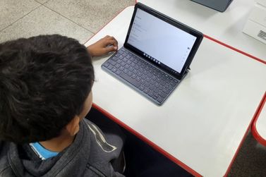 Escola Darcy Am&acirc;ncio cria projeto para garantir acesso de todos &agrave; leitura digital