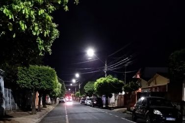 Ilumina&ccedil;&atilde;o de LED avan&ccedil;a e chega ao bairro S&atilde;o Jos&eacute;