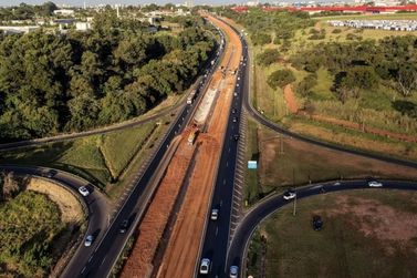 Obras em ponte do C&oacute;rrego dos Macacos alteram tr&aacute;fego na Washington Lu&iacute;s