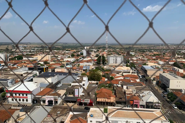 Apartamento &agrave; venda - 280m&sup2; - Centro