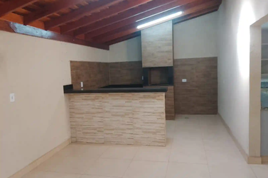 Casa para alugar - 120m&sup2; - Centro