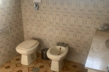 Sobrado &agrave; venda - 990m&sup2; - Centro