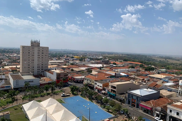 Apartamento &agrave; venda - 280m&sup2; - Centro