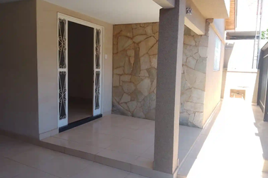 Casa para alugar - 120m&sup2; - Centro